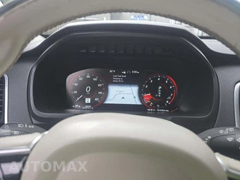 2017 Volvo XC90 T5 Momentum 5-Passenger - miniatura 9