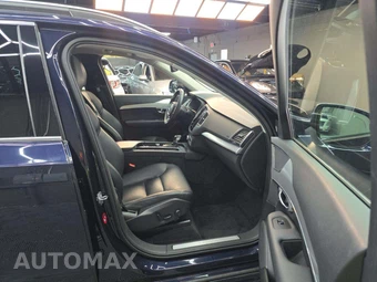 2017 Volvo XC90 T5 Momentum 5-Passenger - miniatura 18