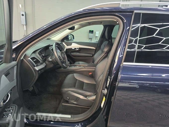 2017 Volvo XC90 T5 Momentum 5-Passenger - miniatura 6