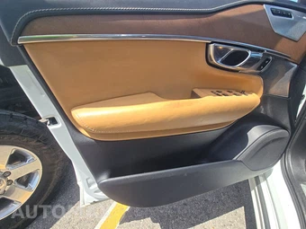2017 Volvo XC90 T6 Inscription 7-Passenger – miniatura 9