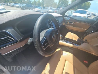 2017 Volvo XC90 T6 Inscription 7-Passenger – miniatura 10