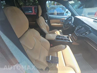 2017 Volvo XC90 T6 Inscription 7-Passenger – miniatura 8