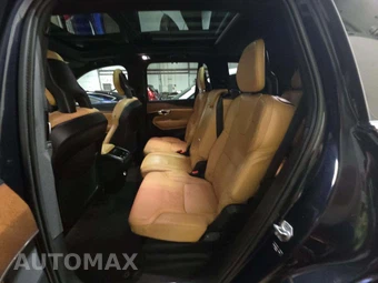 2017 Volvo XC90 T6 Inscription 7-Passenger - miniatura 13