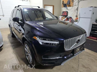 2017 Volvo XC90 T6 Inscription 7-Passenger - miniatura 4