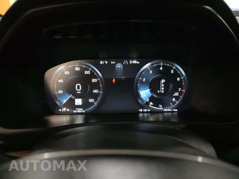2017 Volvo XC90 T6 Inscription 7-Passenger - miniatura 9