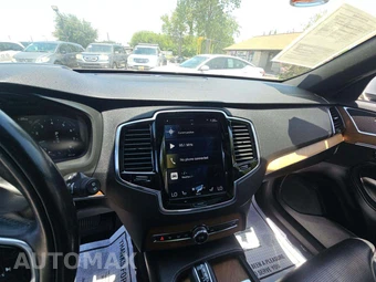 2017 Volvo XC90 T6 Inscription 7-Passenger – miniatura 10
