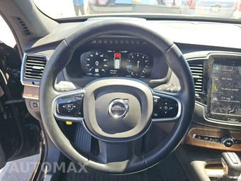 2017 Volvo XC90 T6 Inscription 7-Passenger - miniatura 10