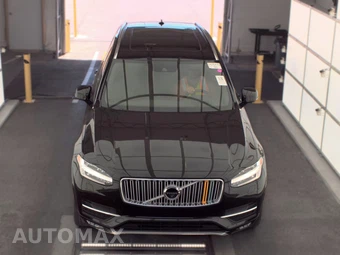 2017 Volvo XC90 T6 Inscription 7-Passenger - miniatura 2