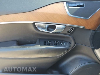 2017 Volvo XC90 T6 Inscription 7-Passenger - miniatura 9
