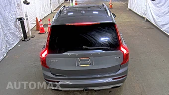 2017 Volvo XC90 T6 Momentum 7-Passenger – miniatura 5