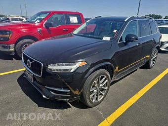 2017 Volvo XC90 T6 Momentum 7-Passenger