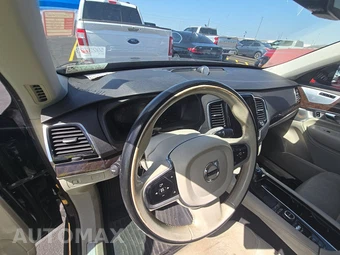 2017 Volvo XC90 T6 Momentum 7-Passenger - miniatura 11