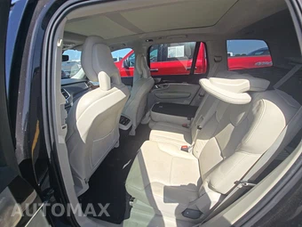 2017 Volvo XC90 T6 Momentum 7-Passenger - miniatura 13