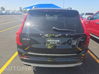 2017 Volvo XC90 T6 Momentum 7-Passenger - miniatura 5