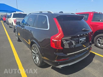 2017 Volvo XC90 T6 Momentum 7-Passenger - miniatura 6