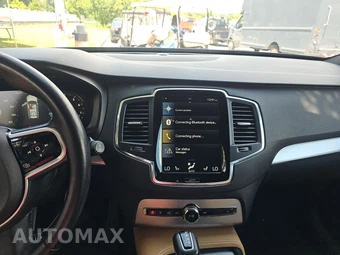 2017 Volvo XC90 T6 Momentum 7-Passenger - miniatura 11