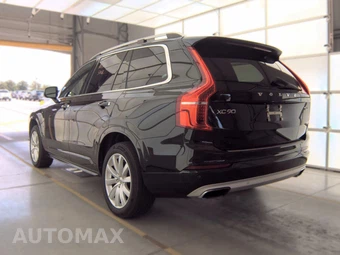2017 Volvo XC90 T6 Momentum 7-Passenger - miniatura 6