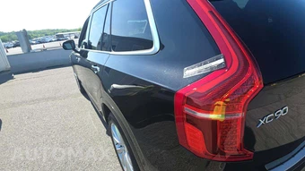 2017 Volvo XC90 T6 Momentum 7-Passenger – miniatura 30