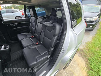 2017 Volvo XC90 T6 Momentum 7-Passenger - miniatura 13