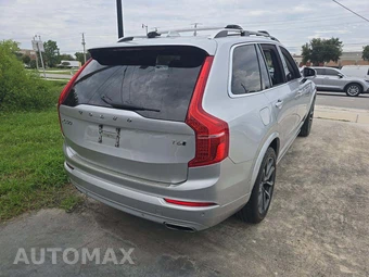 2017 Volvo XC90 T6 Momentum 7-Passenger - miniatura 3