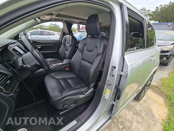 2017 Volvo XC90 T6 Momentum 7-Passenger - miniatura 6
