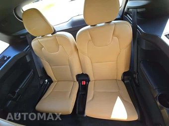 2017 Volvo XC90 T6 Momentum 7-Passenger - miniatura 14