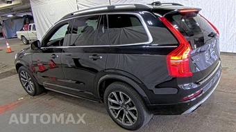 2017 Volvo XC90 T6 Momentum 7-Passenger – miniatura 6