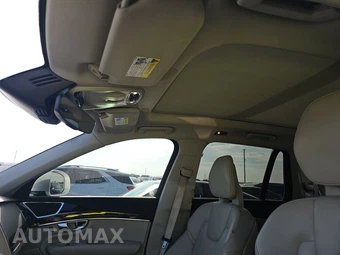 2017 Volvo XC90 T6 Momentum 7-Passenger - miniatura 14