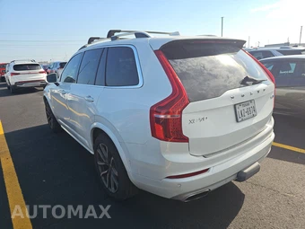 2017 Volvo XC90 T6 Momentum 7-Passenger - miniatura 6