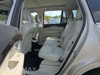 2017 Volvo XC90 T6 Momentum 7-Passenger - miniatura 13