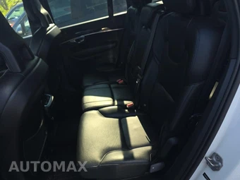 2017 Volvo XC90 T6 Momentum 7-Passenger - miniatura 16