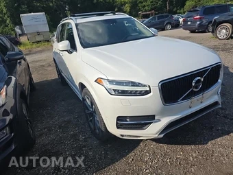 2017 Volvo XC90 T6 Momentum 7-Passenger - miniatura 3
