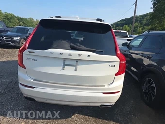 2017 Volvo XC90 T6 Momentum 7-Passenger - miniatura 5