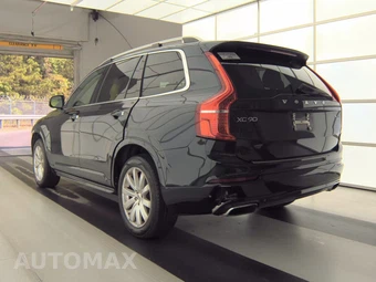 2017 Volvo XC90 T6 Momentum 7-Passenger – miniatura 6