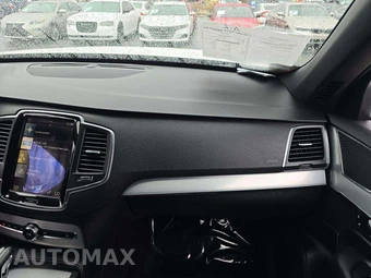 2017 Volvo XC90 T6 Momentum 7-Passenger - miniatura 20