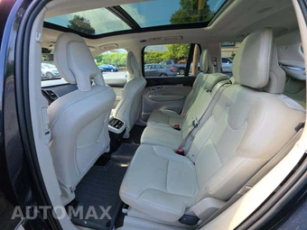 2017 Volvo XC90 T6 Momentum 7-Passenger - miniatura 13