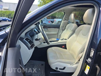 2017 Volvo XC90 T6 Momentum 7-Passenger - miniatura 6