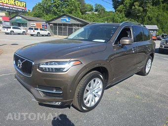2017 Volvo XC90 T6 Momentum 7-Passenger