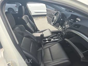 2018 Acura ILX – miniatura 8