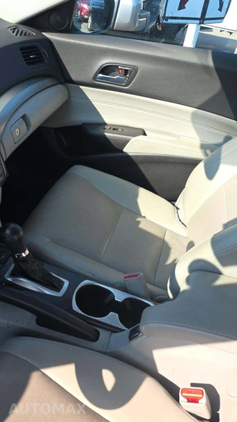 2018 Acura ILX w/Premium Pkg - miniatura 27