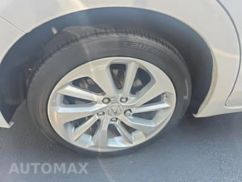 2018 Acura ILX w/Technology Plus Pkg – miniatura 10