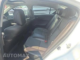 2018 Acura ILX w/Technology Plus Pkg – miniatura 16
