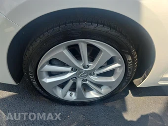 2018 Acura ILX w/Technology Plus Pkg – miniatura 8