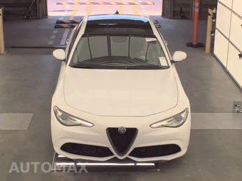 2018 Alfa Romeo Giulia Ti Sport – miniatura 2