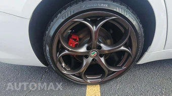 2018 Alfa Romeo Giulia Ti Sport – miniatura 27