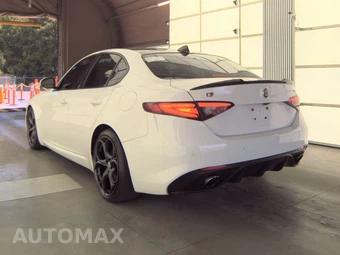 2018 Alfa Romeo Giulia Ti Sport – miniatura 6