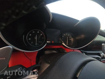 2018 Alfa Romeo Giulia Ti Sport – miniatura 12
