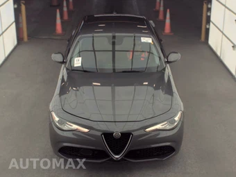 2018 Alfa Romeo Giulia Ti Sport – miniatura 2