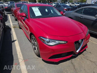 2018 Alfa Romeo Giulia – miniatura 4