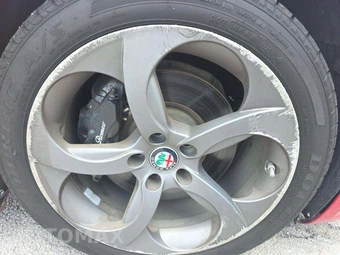2018 Alfa Romeo Giulia – miniatura 35